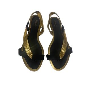 ZARA Collection Basic Flat Leather Sandals Black Gold US 8.5-9 EUR 39 FLAW